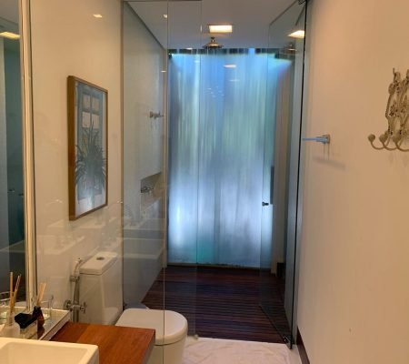 WhatsApp Image 2024-12-20 at 13.32.44 (1)