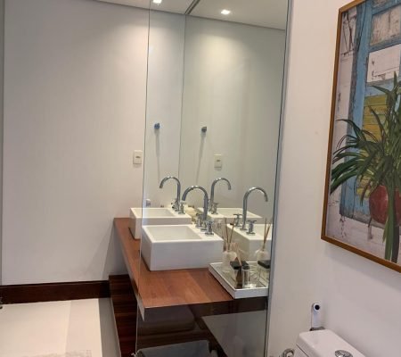 WhatsApp Image 2024-12-20 at 13.32.49