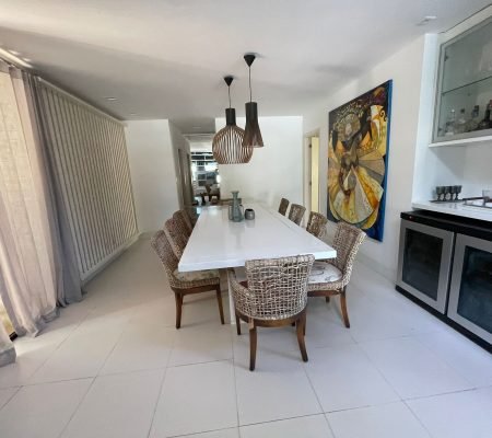 WhatsApp Image 2025-08-13 at 14.10.21 (1)